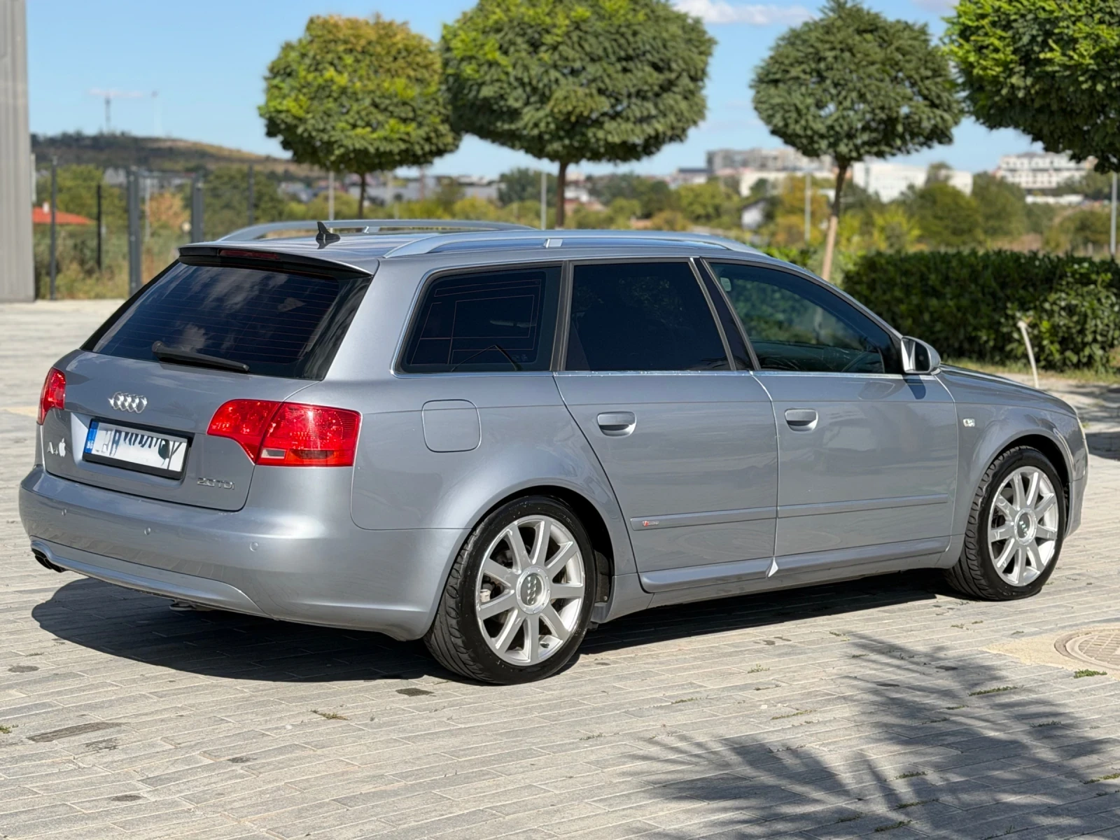 Audi A4, снимка 4 - Автомобили и джипове - 56339813