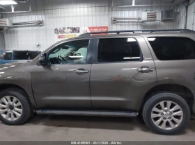 Toyota Sequoia 5.7L V-8 DOHC, VVT, 381HP 4X4 Drive - 16800 лв. - 89328825 6