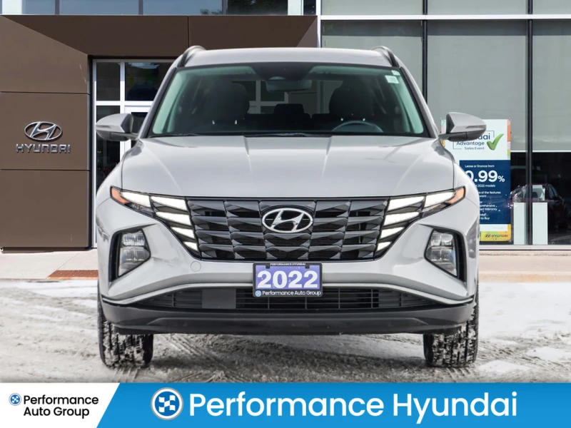 Hyundai Tucson * Preferred AWD * Alloys * Heated Seats * , снимка 2 - Автомобили и джипове - 53535808