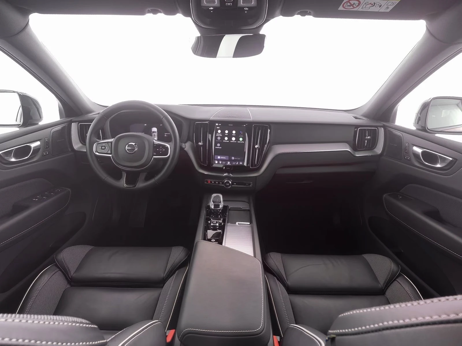 Volvo XC60 T8 Recharge AWD , снимка 3 - Автомобили и джипове - 41980966