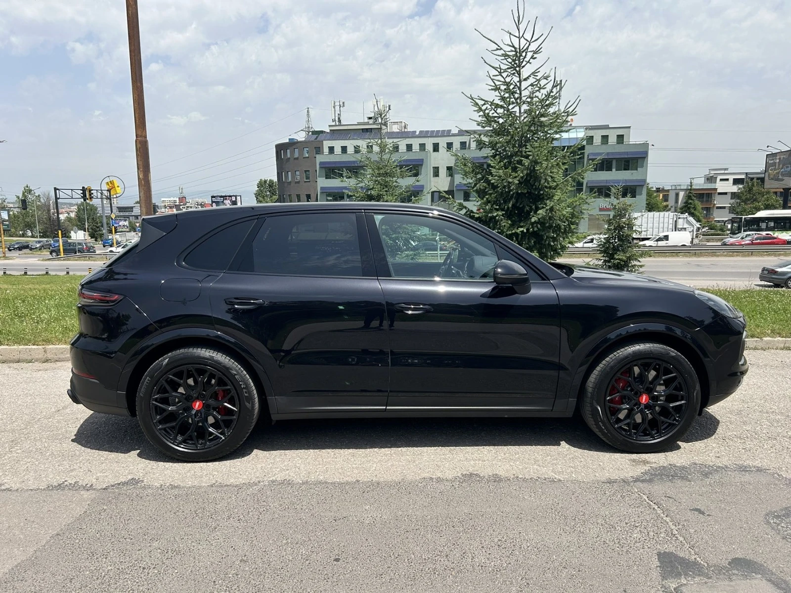 Porsche Cayenne S/2.9/V6/440HP - изображение 3