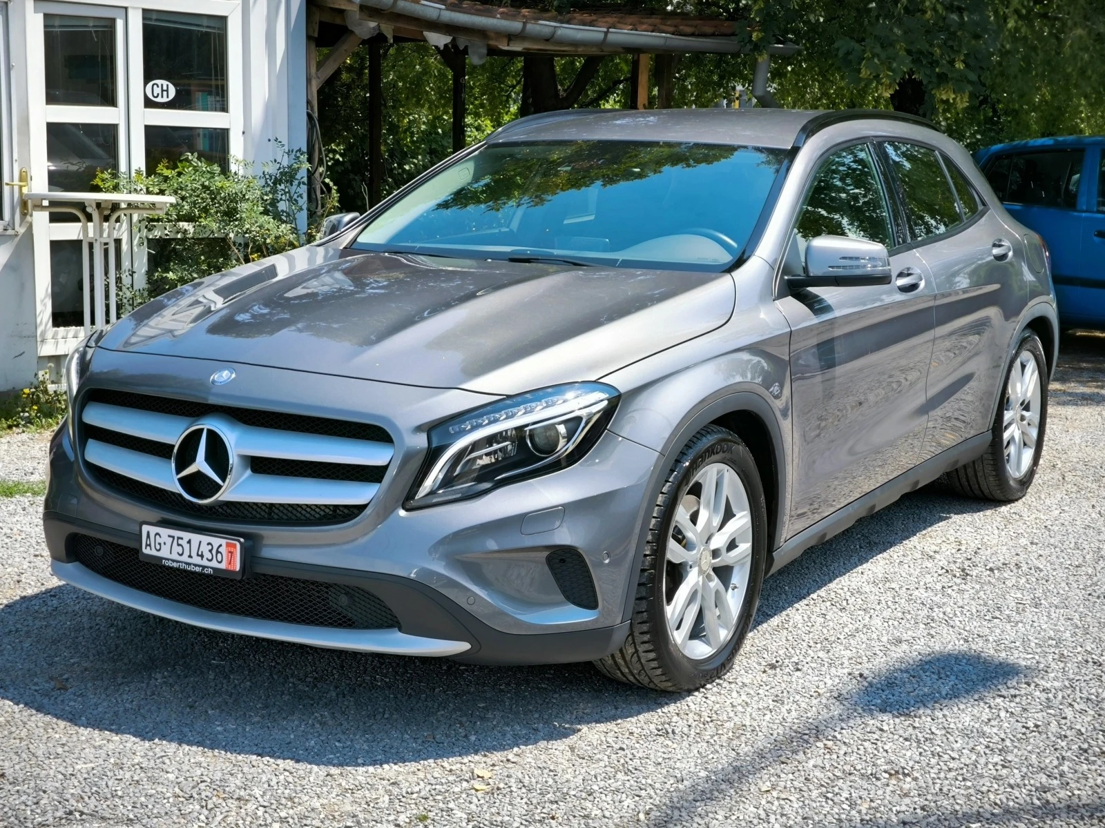 Mercedes-Benz GLA 250 2.0i 211hp 4Matic - изображение 2