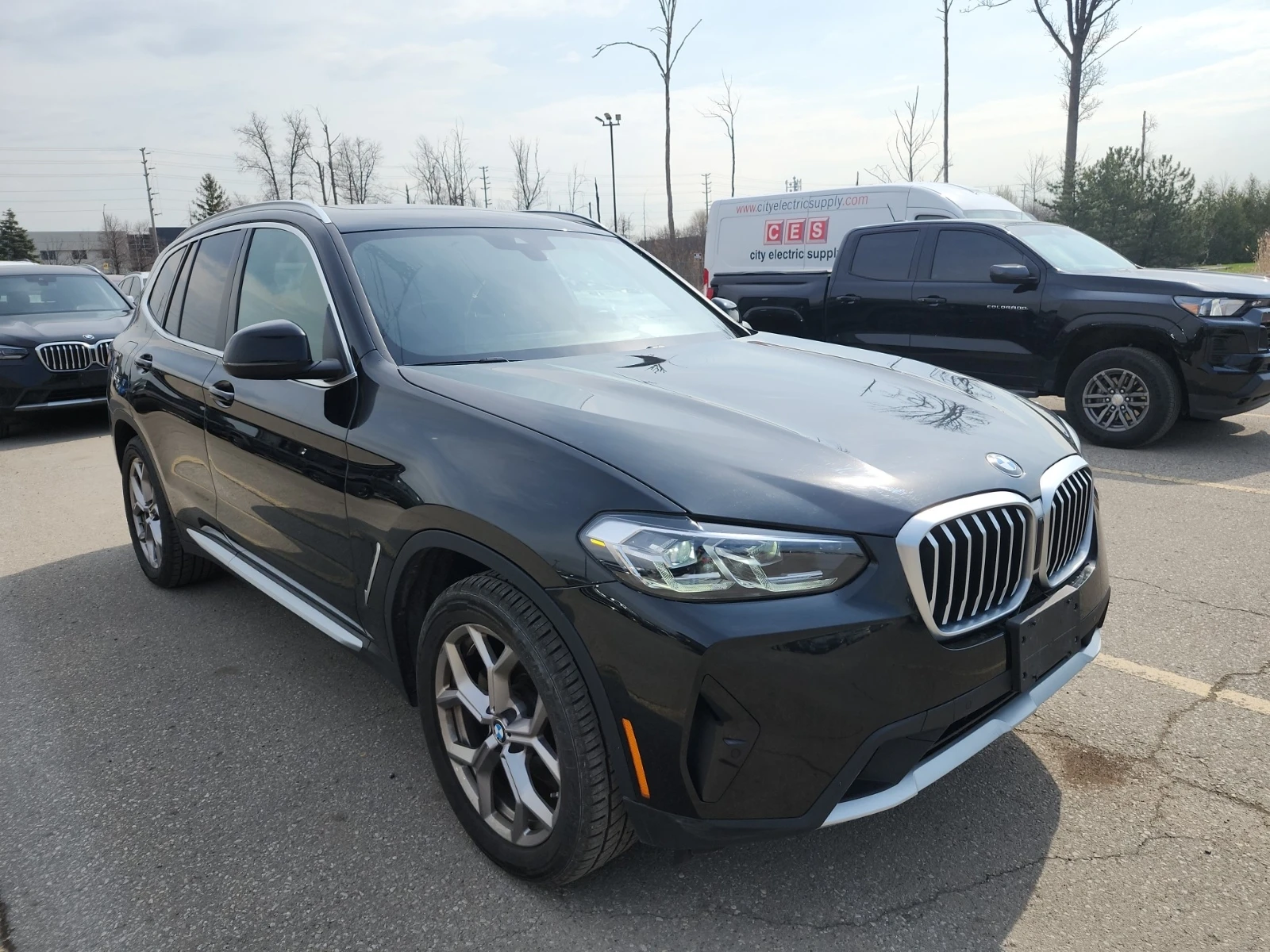 BMW X3 * xDrive30i * CARFAX * ВЪЗМОЖНОСТ ЗА ФИНАНСИРАНЕ - изображение 3