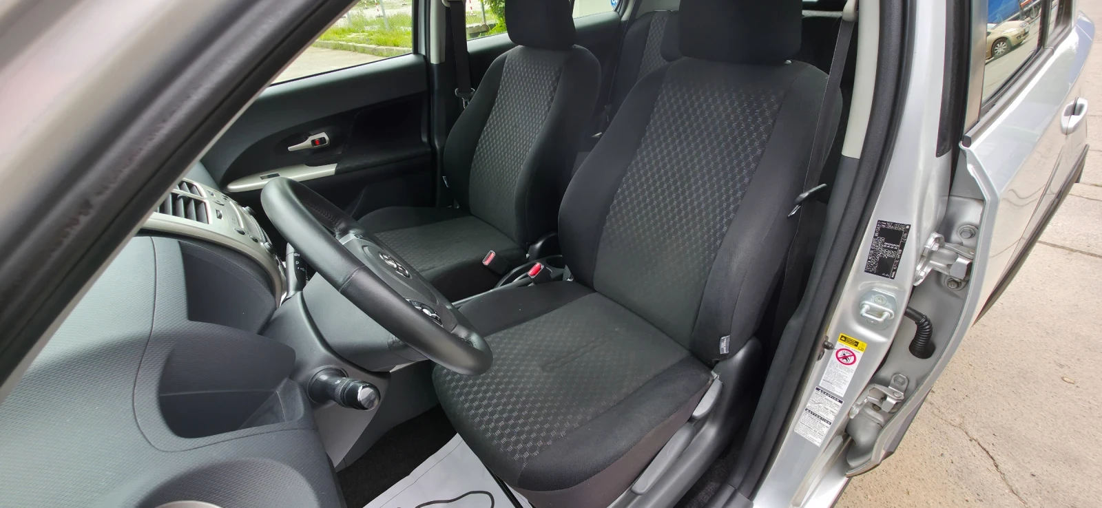 Toyota Urban Cruiser 1.4 D4D 4x4 90k.c EURO 5 ITALIA  - изображение 10