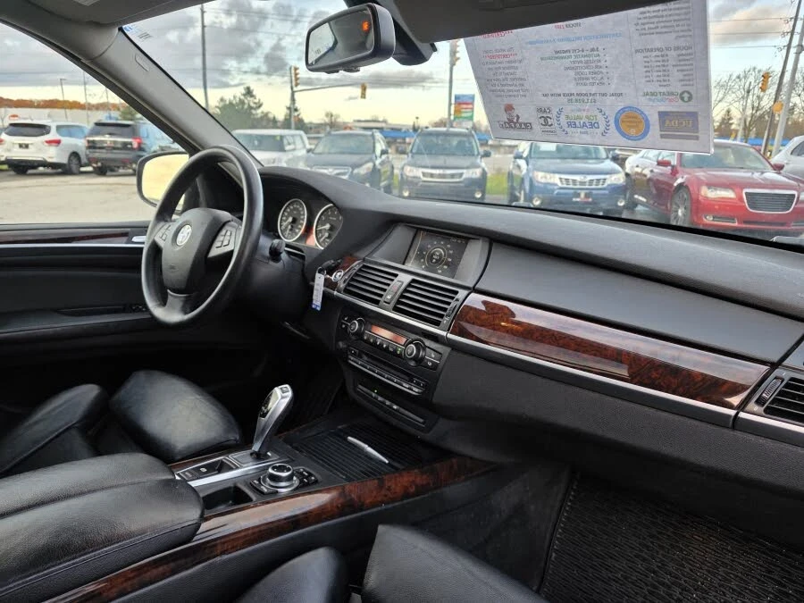 BMW X5 * АВТО КРЕДИТ* ЦЕНА ДО БГ * СЕРВИЗНА ИСТОРИЯ *  - изображение 9