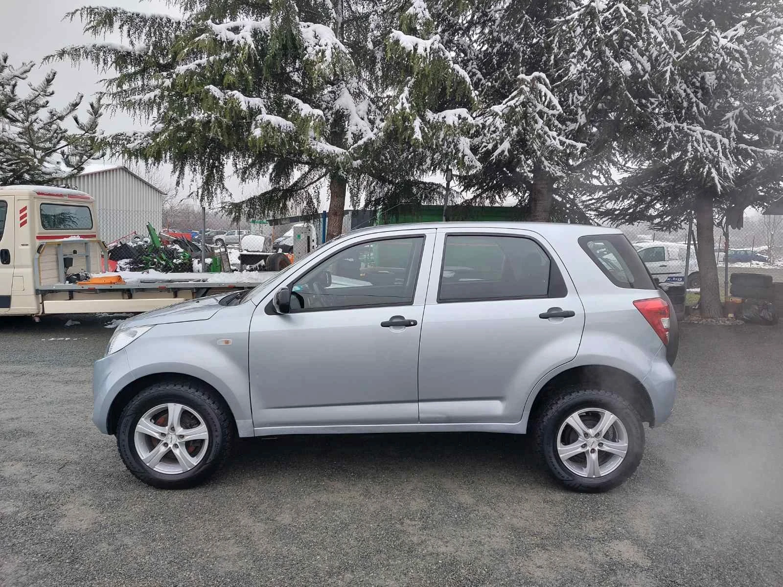 Daihatsu Terios 1.5, 4x4 | Mobile.bg � ����������� 5