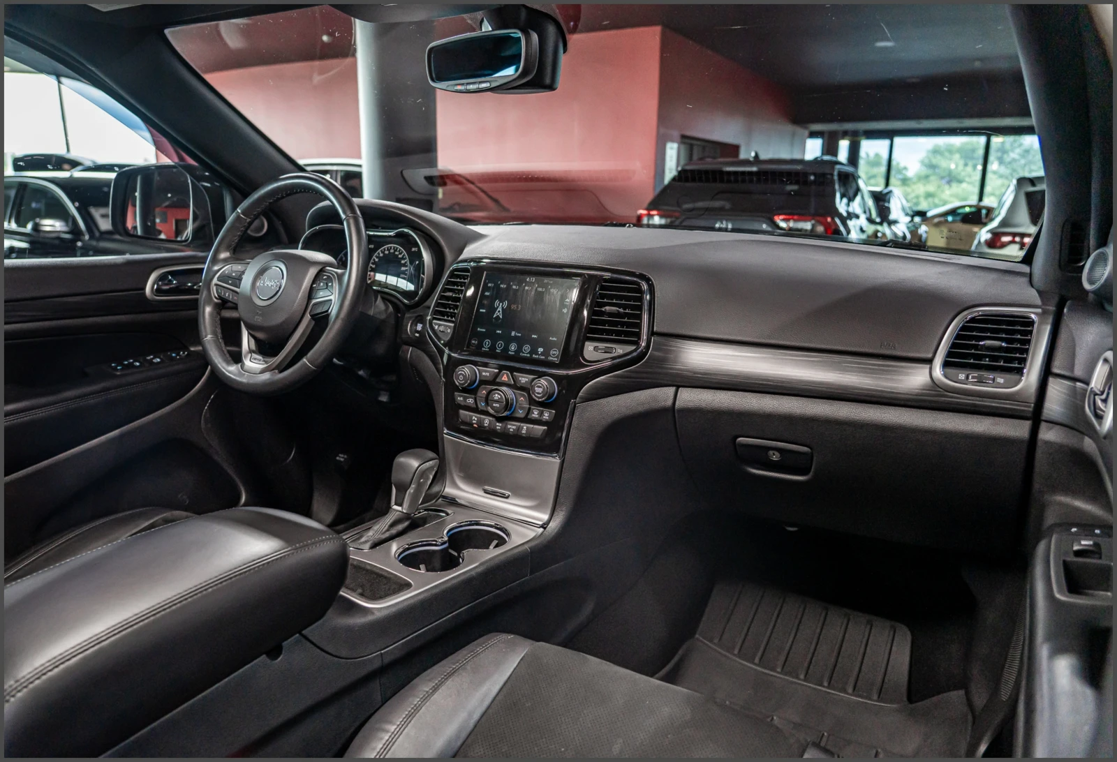 Jeep Grand cherokee Laredo* 4х4* Газова уредба, снимка 15 - Автомобили и джипове - 54892433