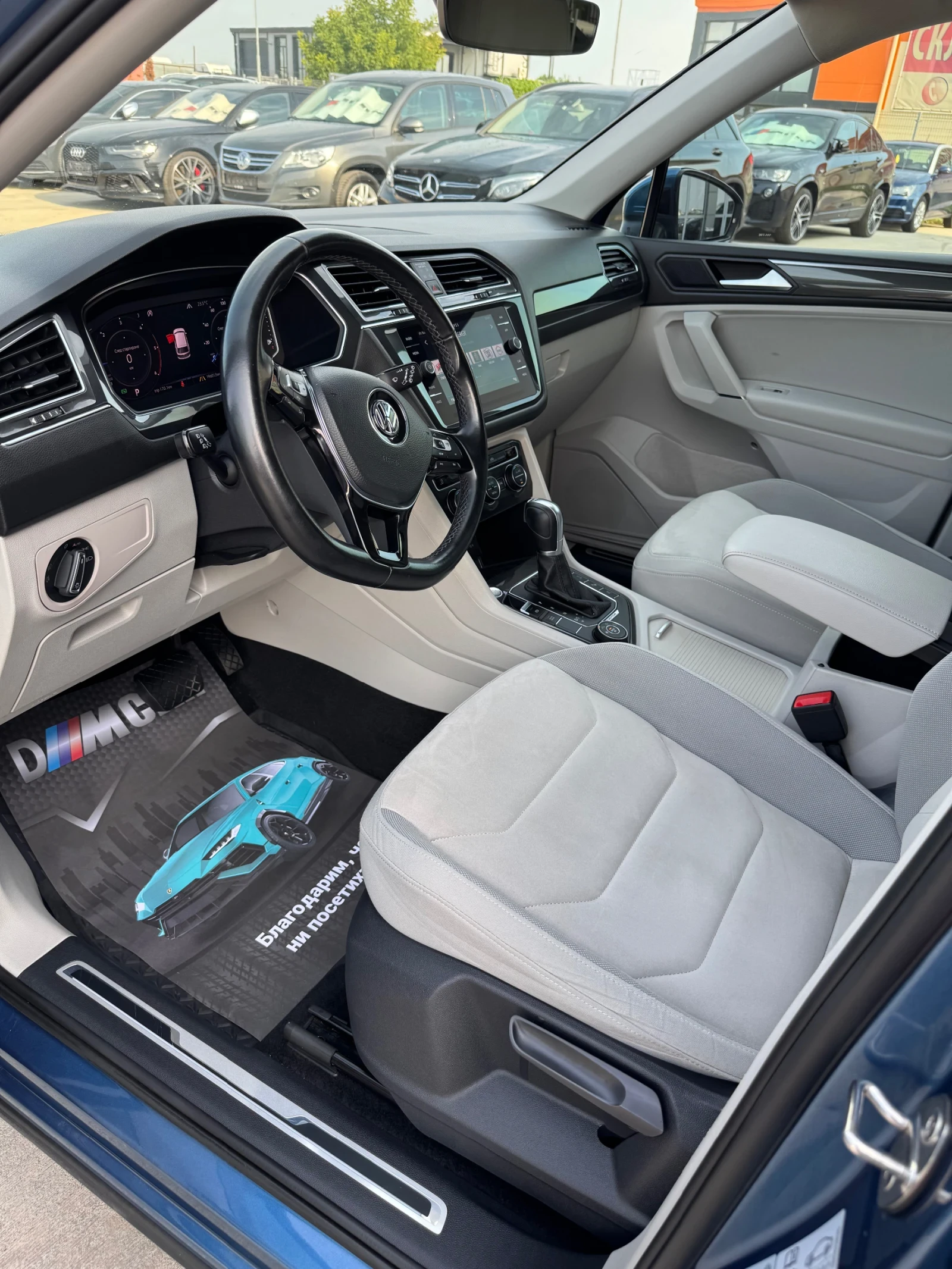 VW Tiguan 2.0 TDI 7 местен 4х4 лизинг 100 процента одобрение, снимка 13 - Автомобили и джипове - 55137148