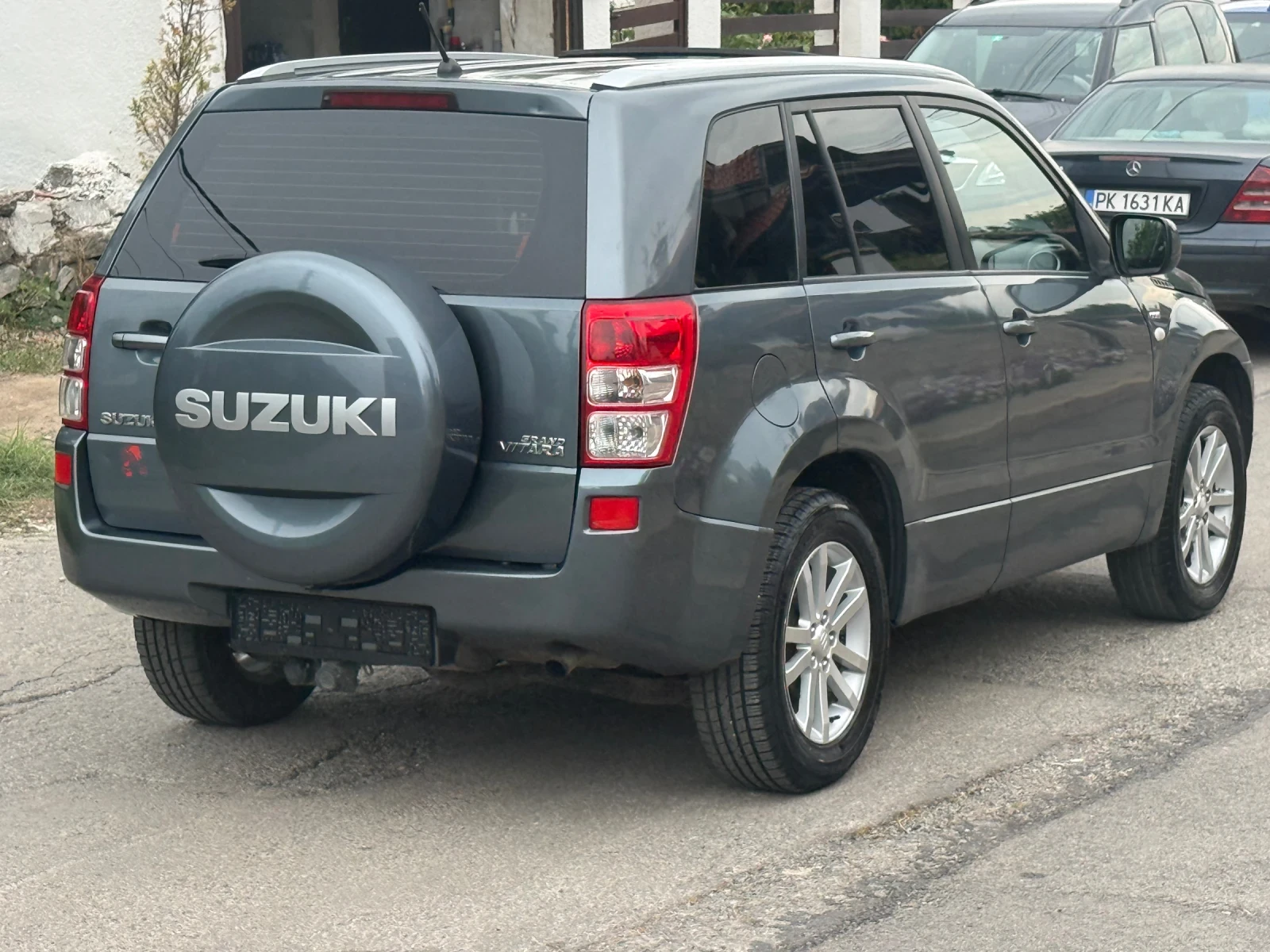 Suzuki Grand vitara 1.9d 129k.c. 4x4, снимка 5 - Автомобили и джипове - 55212648