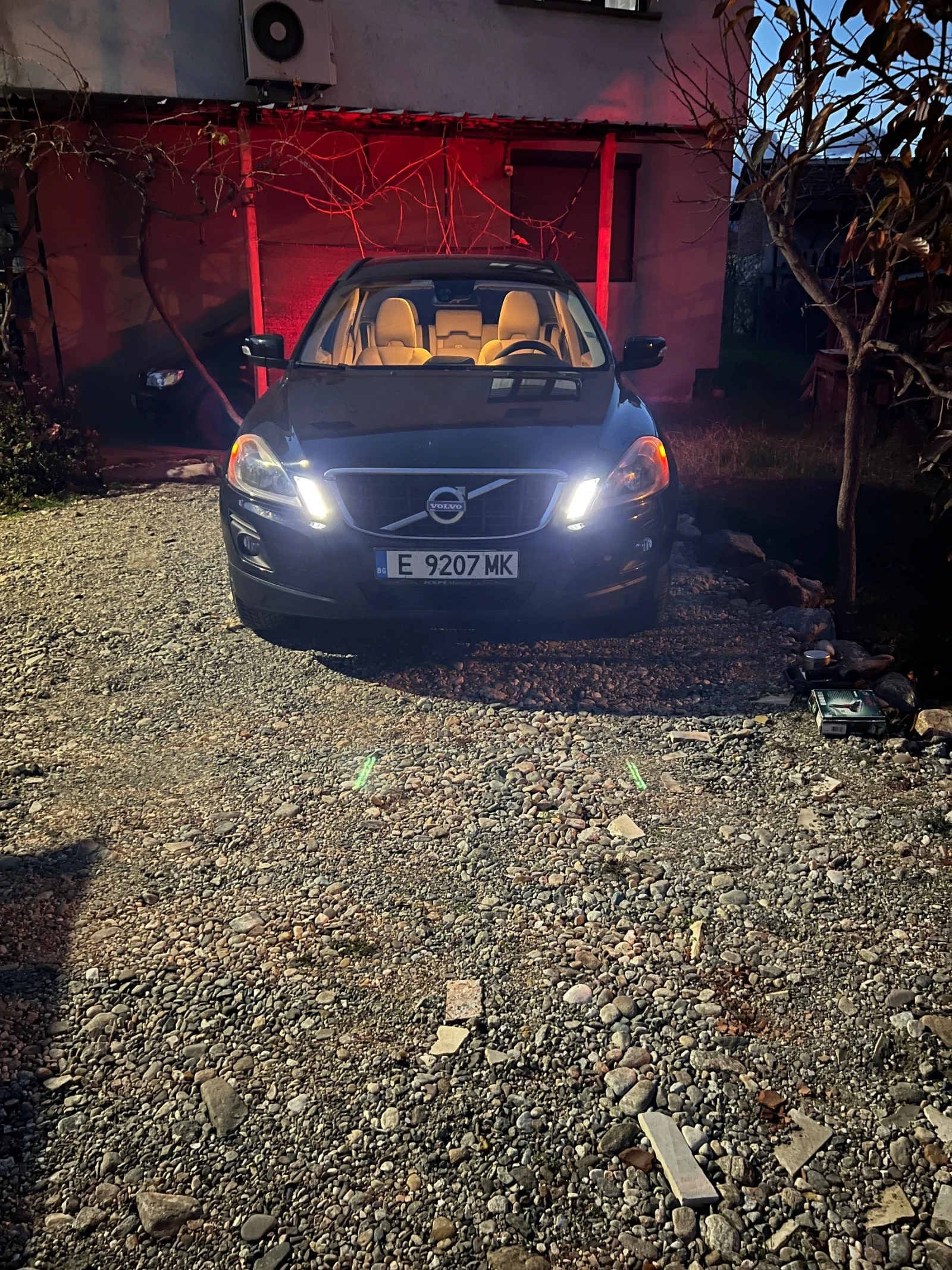 Volvo XC60, снимка 6 - Автомобили и джипове - 55670000