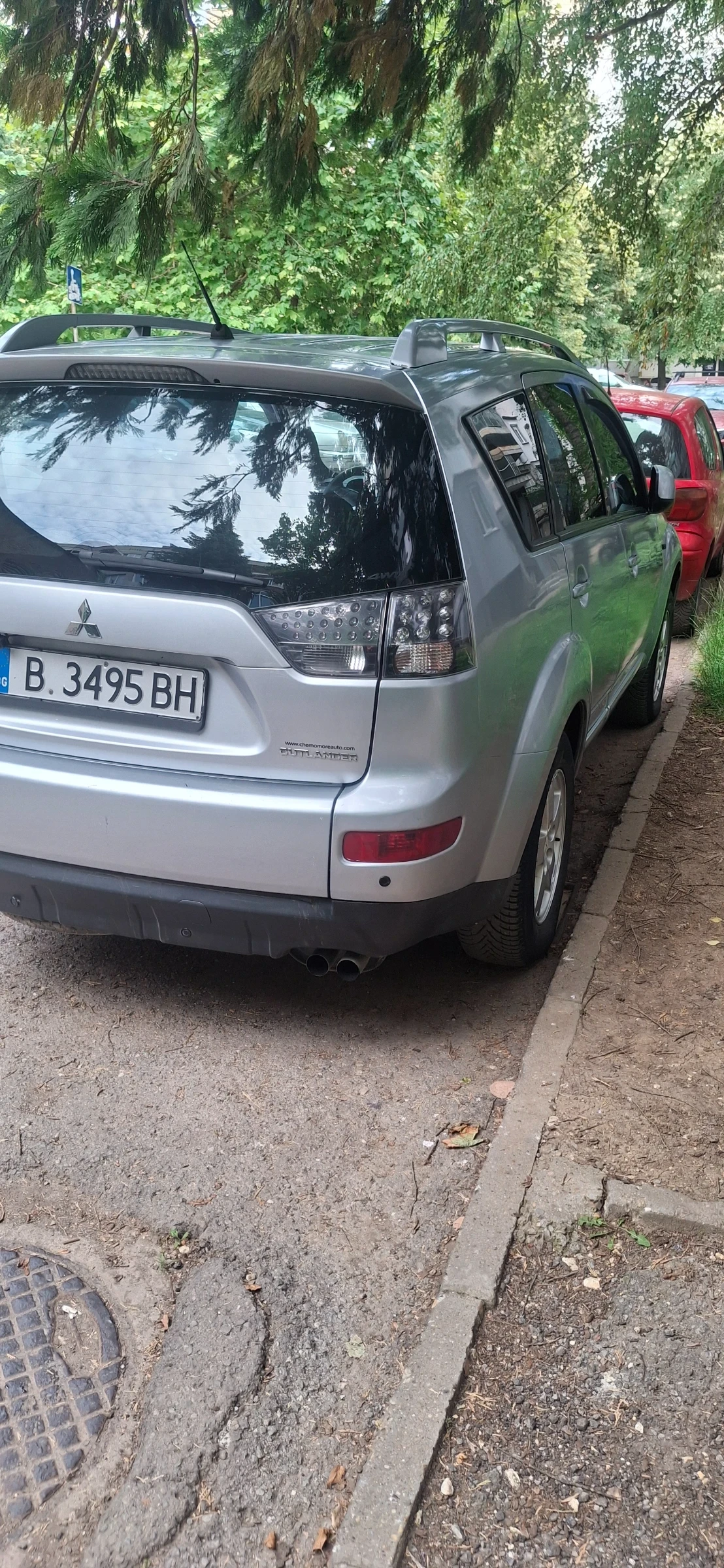 Mitsubishi Outlander, снимка 11 - Автомобили и джипове - 55954560