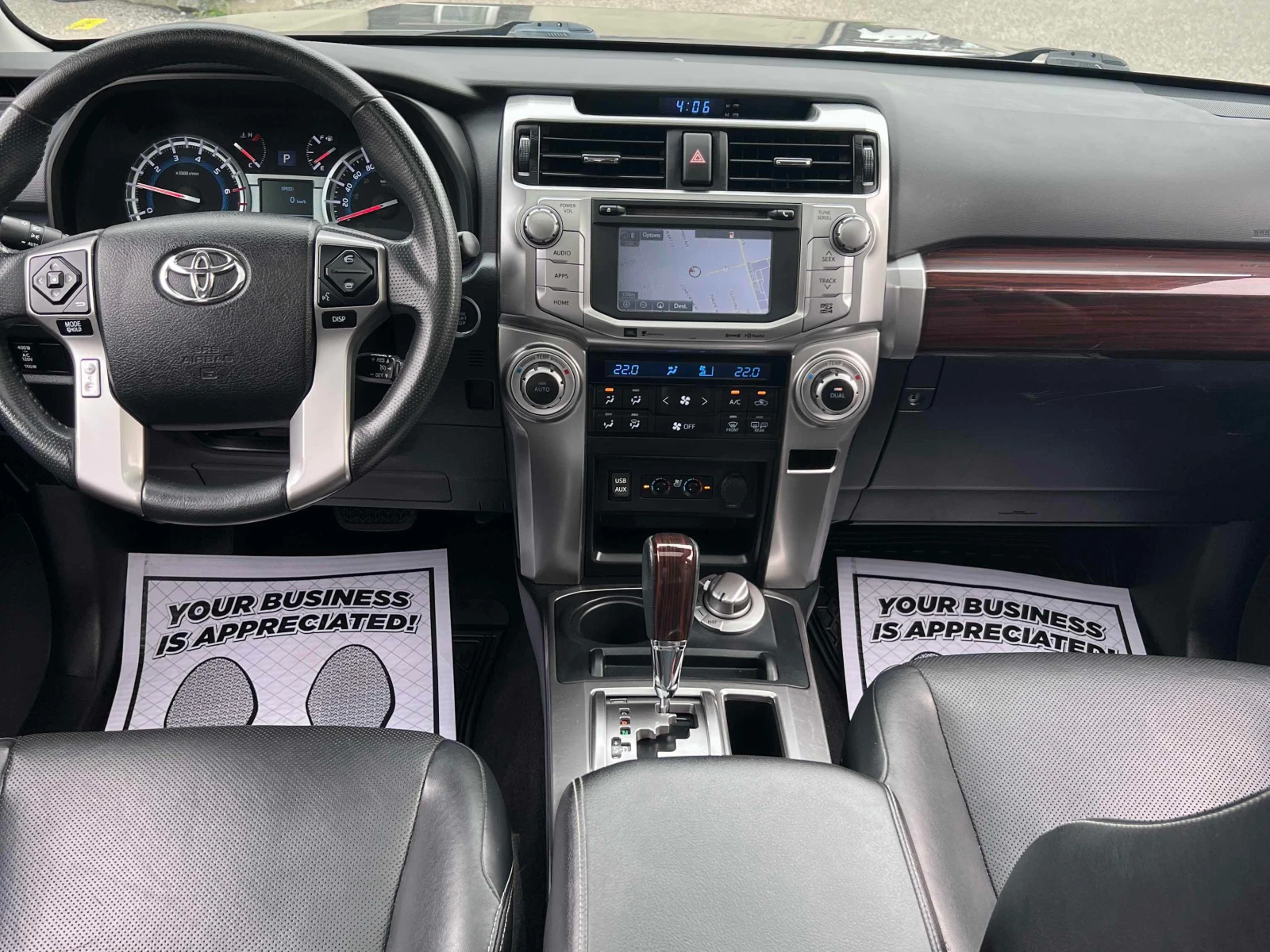 Toyota 4runner * 4WD * CARFAX * ОПЦИЯ ЗА ФИНАНСИРАНЕ, снимка 9 - Автомобили и джипове - 55983877