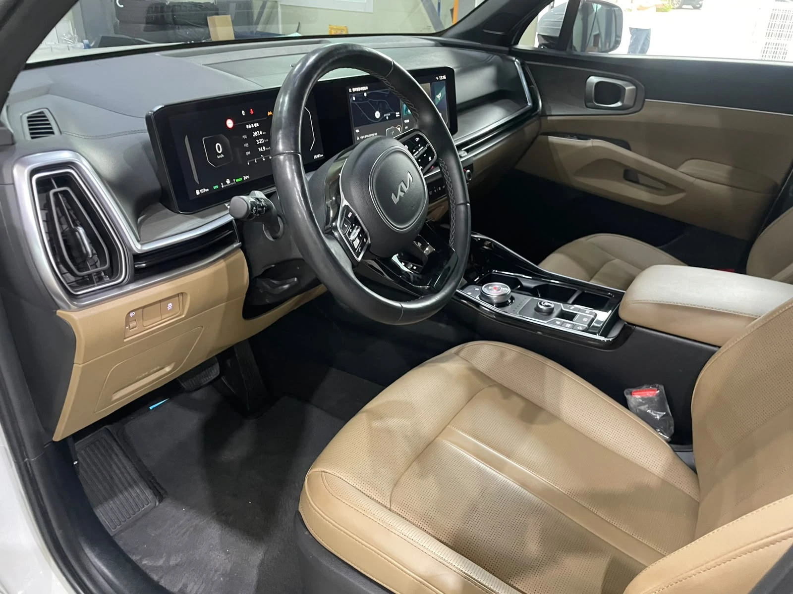 Kia Sorento HEV 1.6 ! 2WD ! Prestige !, снимка 8 - Автомобили и джипове - 56207633