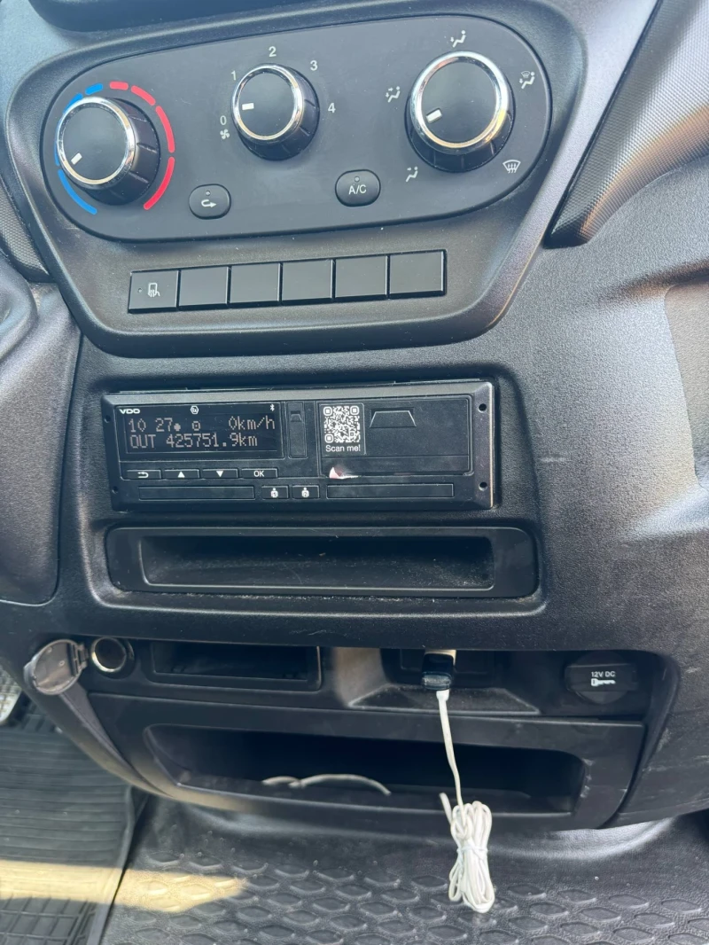 Iveco 35s15, снимка 10 - Бусове и автобуси - 52863541