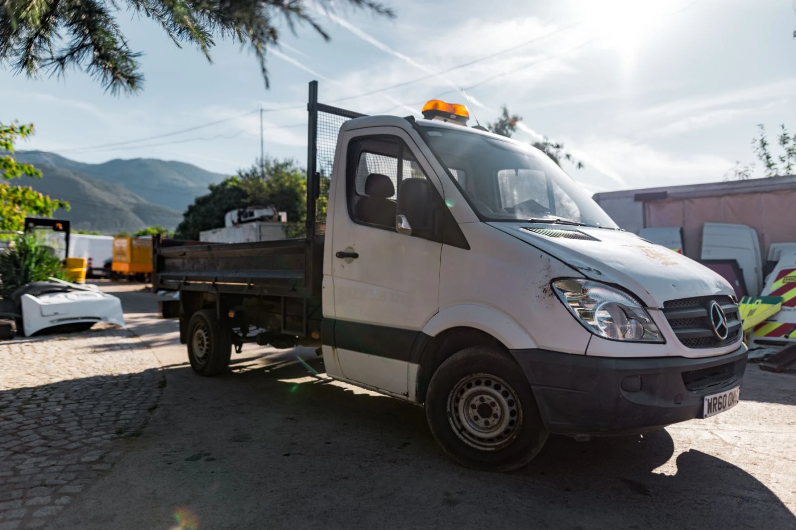 Mercedes-Benz Sprinter САМОСВАЛ НА ЧАСТИ - изображение 2