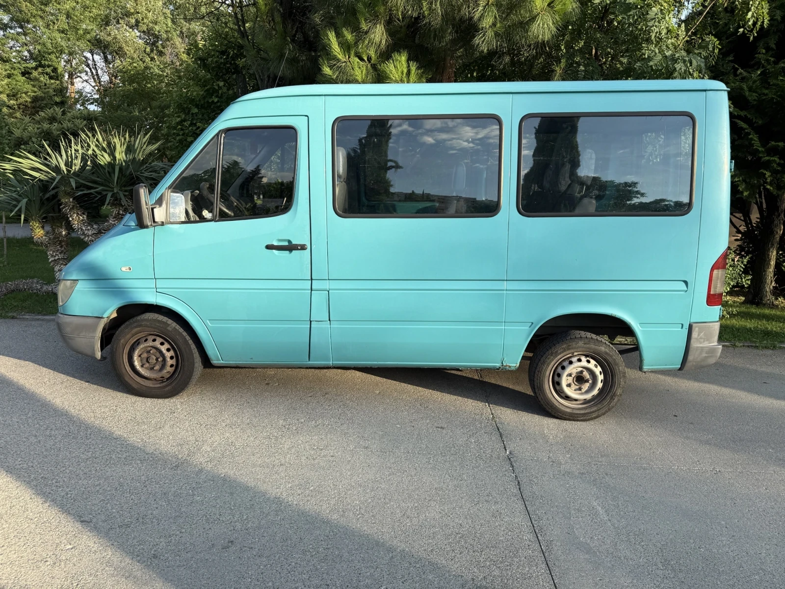 Mercedes-Benz Sprinter 208 CDI, снимка 4 - Бусове и автобуси - 55159867
