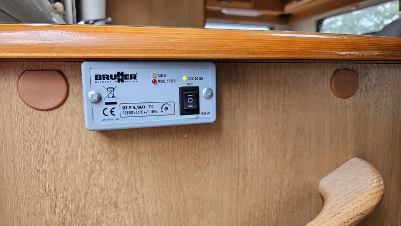 Кемпер Fiat McLOUIS, снимка 15 - Каравани и кемпери - 52520130