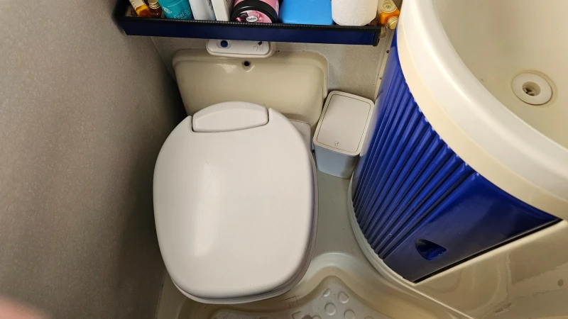 Кемпер Fiat McLOUIS, снимка 12 - Каравани и кемпери - 52520130