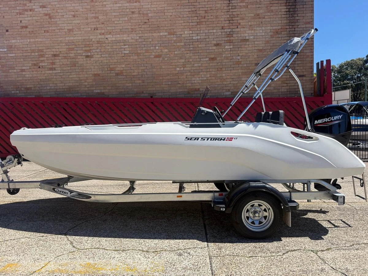 Лодка Собствено производство SeaStorm 17 HDPE Advantage - 5.18 m - бяла, снимка 17 - Воден транспорт - 54387363