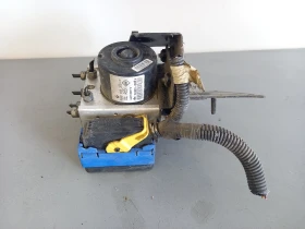 Абс модул Рено Туинго 1.2Б