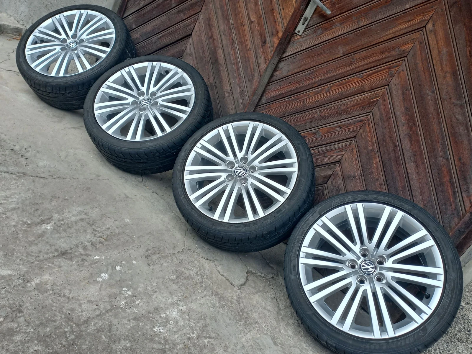    215/40R17  VW Polo | Mobile.bg   14