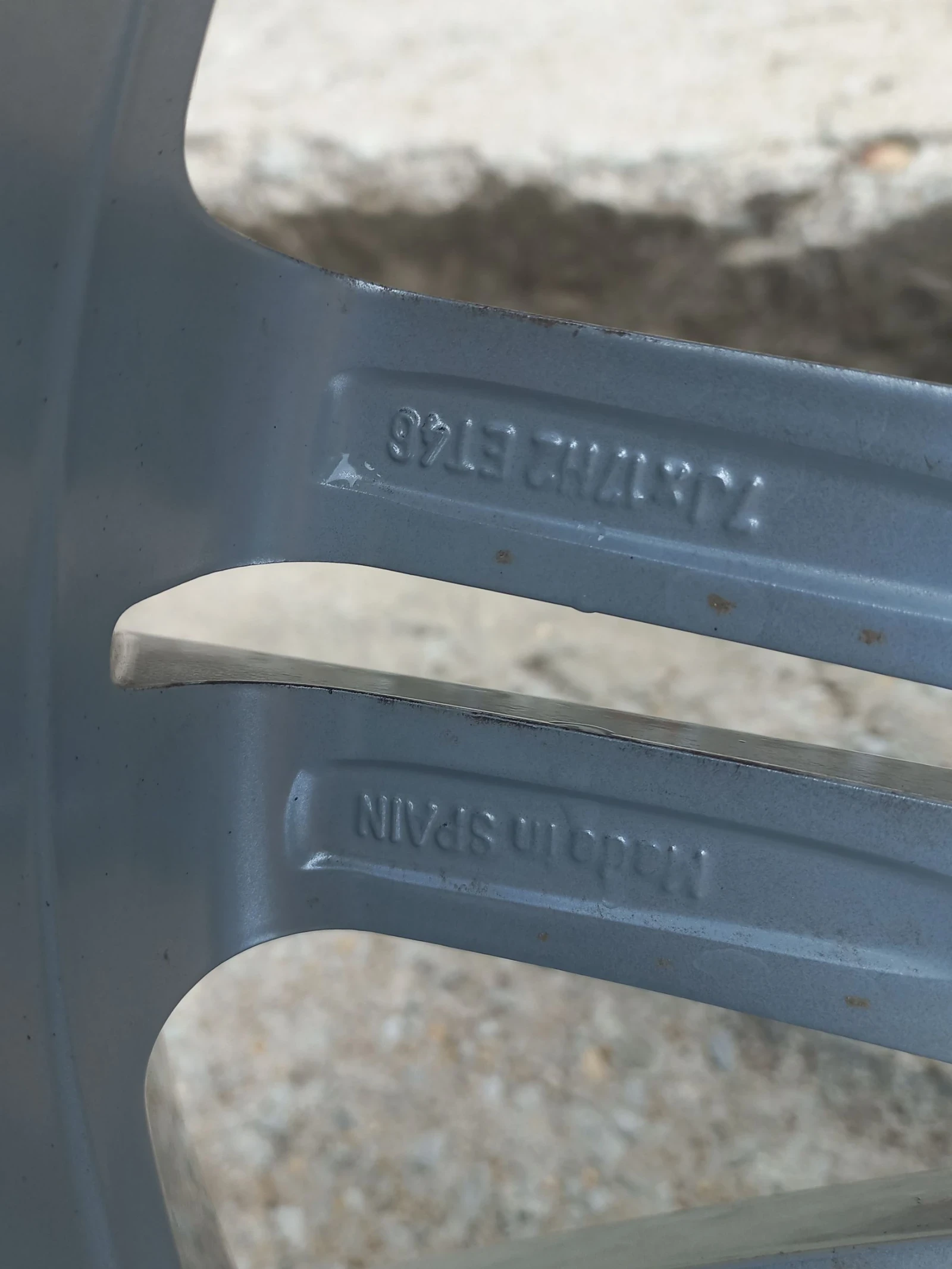    215/40R17  VW Polo | Mobile.bg   9