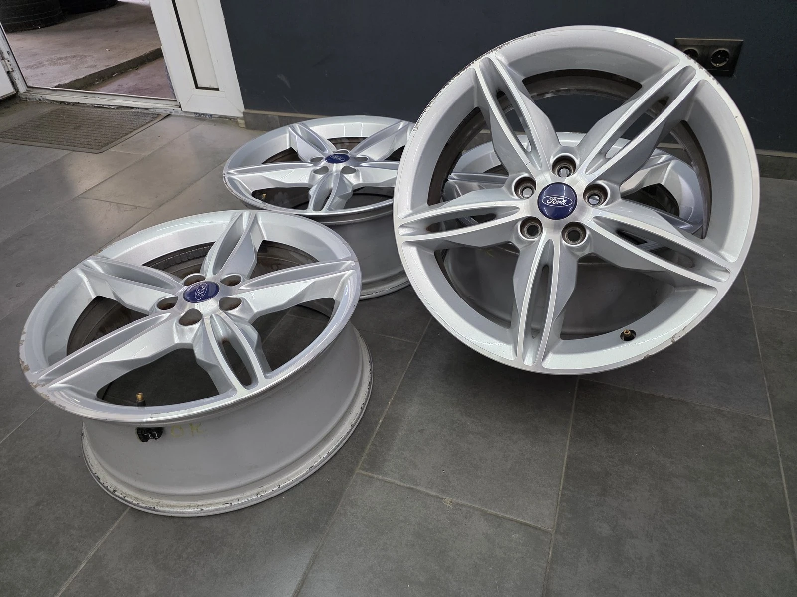 Джанти за Ford, снимка 2 - Гуми и джанти - 56688582