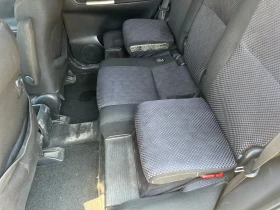 Toyota Corolla verso 2.0D на части, снимка 11