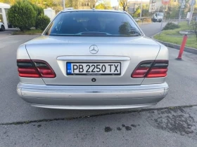Mercedes-Benz E 320, снимка 17