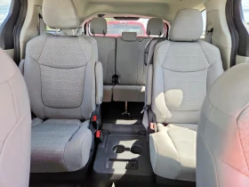 Toyota Sienna 2.5l Le, снимка 10