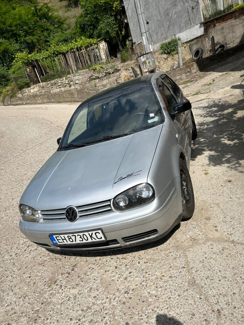 VW Golf, снимка 3 - Автомобили и джипове - 46446060