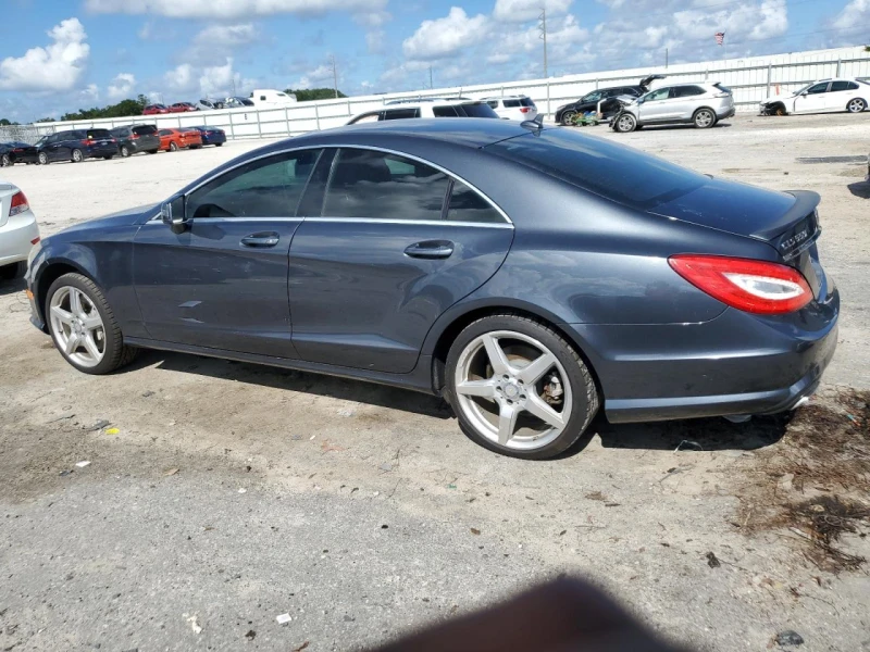 Mercedes-Benz CLS 550 AMG* HARMAN/KARDON, снимка 4 - Автомобили и джипове - 47492795