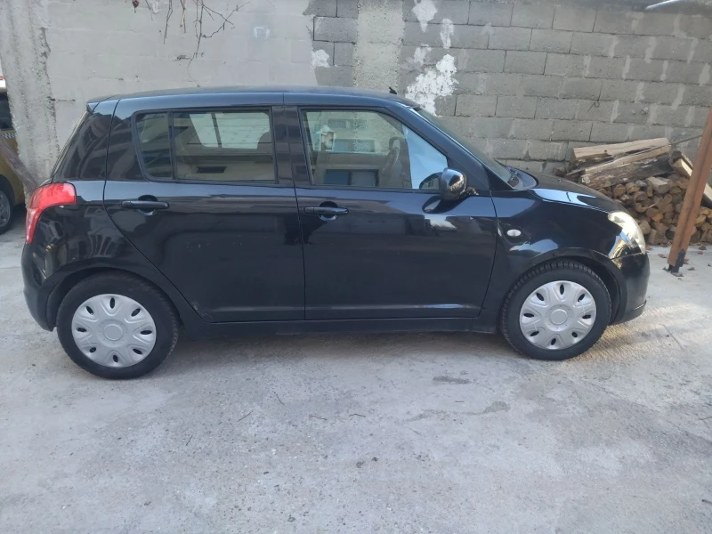 Suzuki Swift, снимка 4 - Автомобили и джипове - 48376936