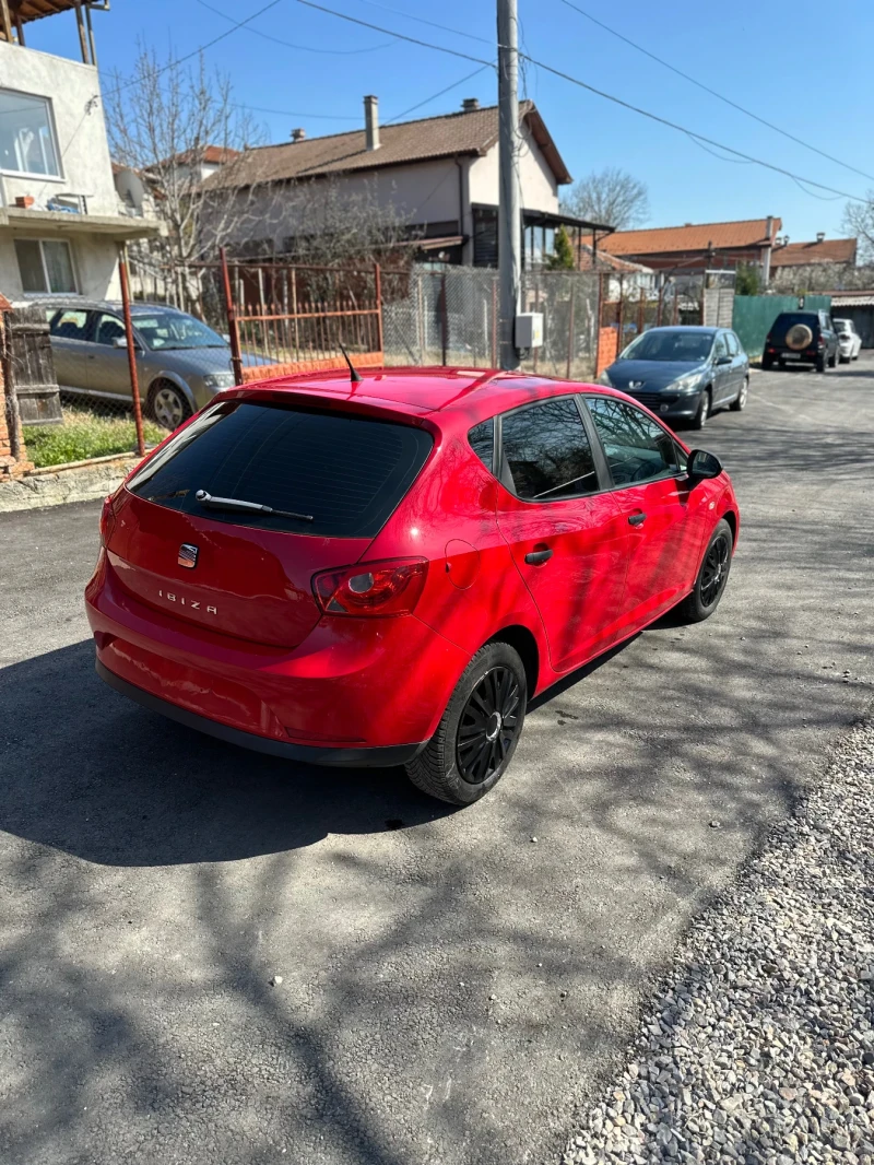 Seat Ibiza, снимка 3 - Автомобили и джипове - 49600156