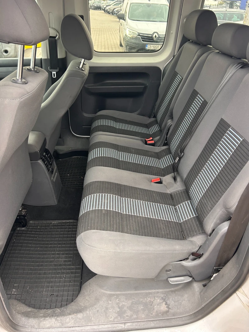 VW Caddy 1.6TDI 4+ 1 NAVI EURO 5, снимка 11 - Автомобили и джипове - 52090043