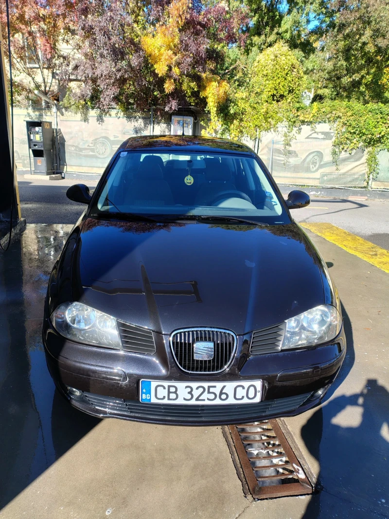 Seat Ibiza, снимка 4 - Автомобили и джипове - 52254228