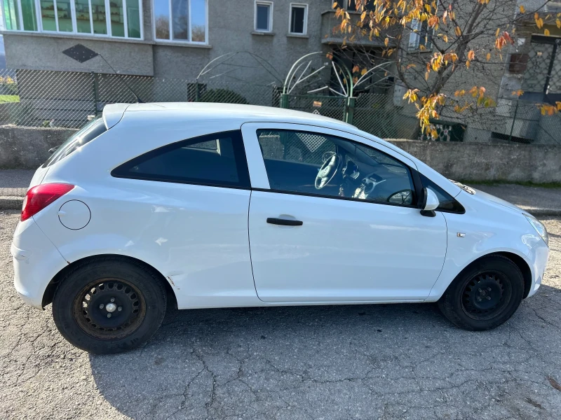 Opel Corsa, снимка 7 - Автомобили и джипове - 52501821