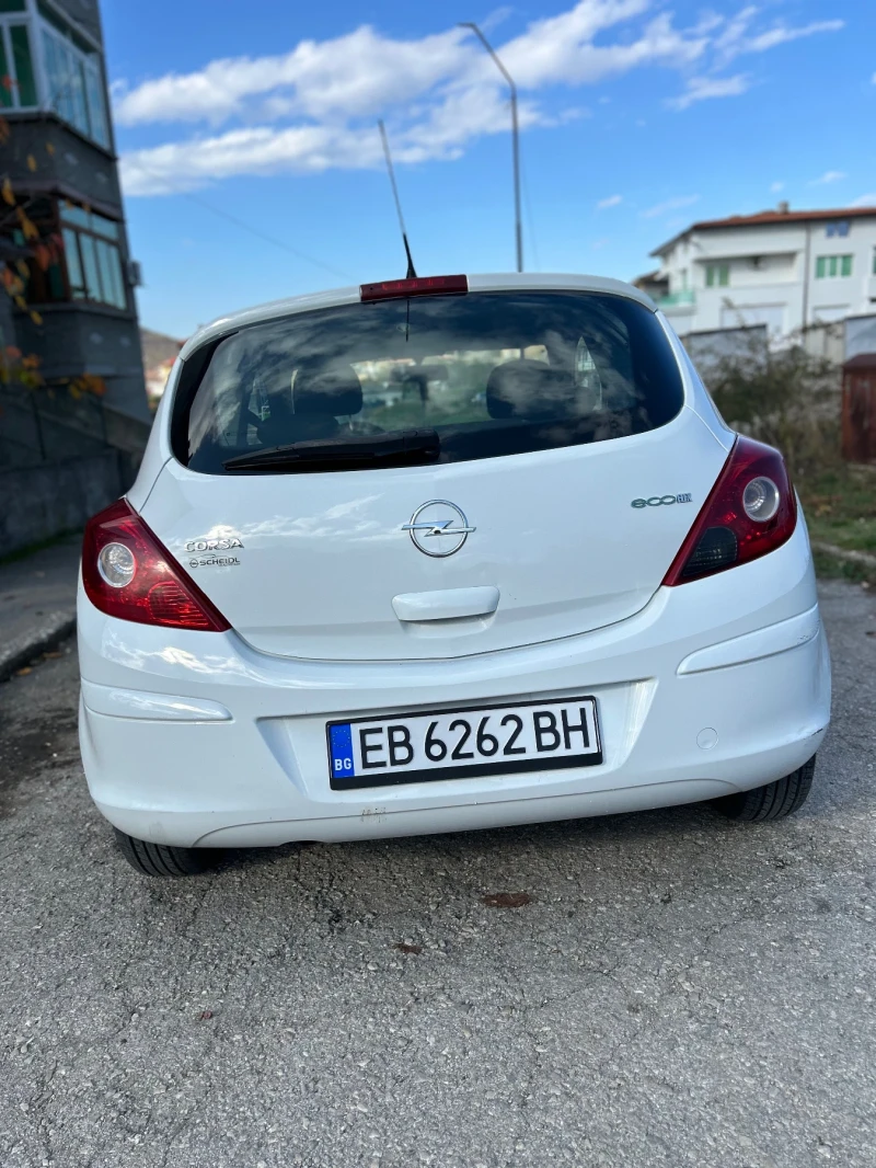 Opel Corsa, снимка 3 - Автомобили и джипове - 52501821