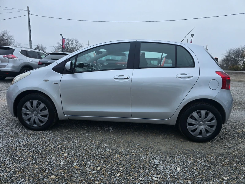 Toyota Yaris 1.4D4D-AVTOMAT, снимка 3 - Автомобили и джипове - 52639261