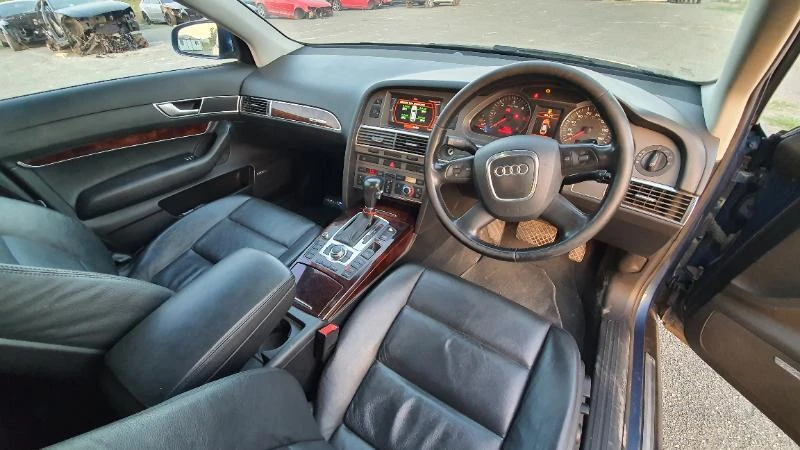 Audi A6 3.0 TDI автомат фул екстри, снимка 13 - Автомобили и джипове - 44633975