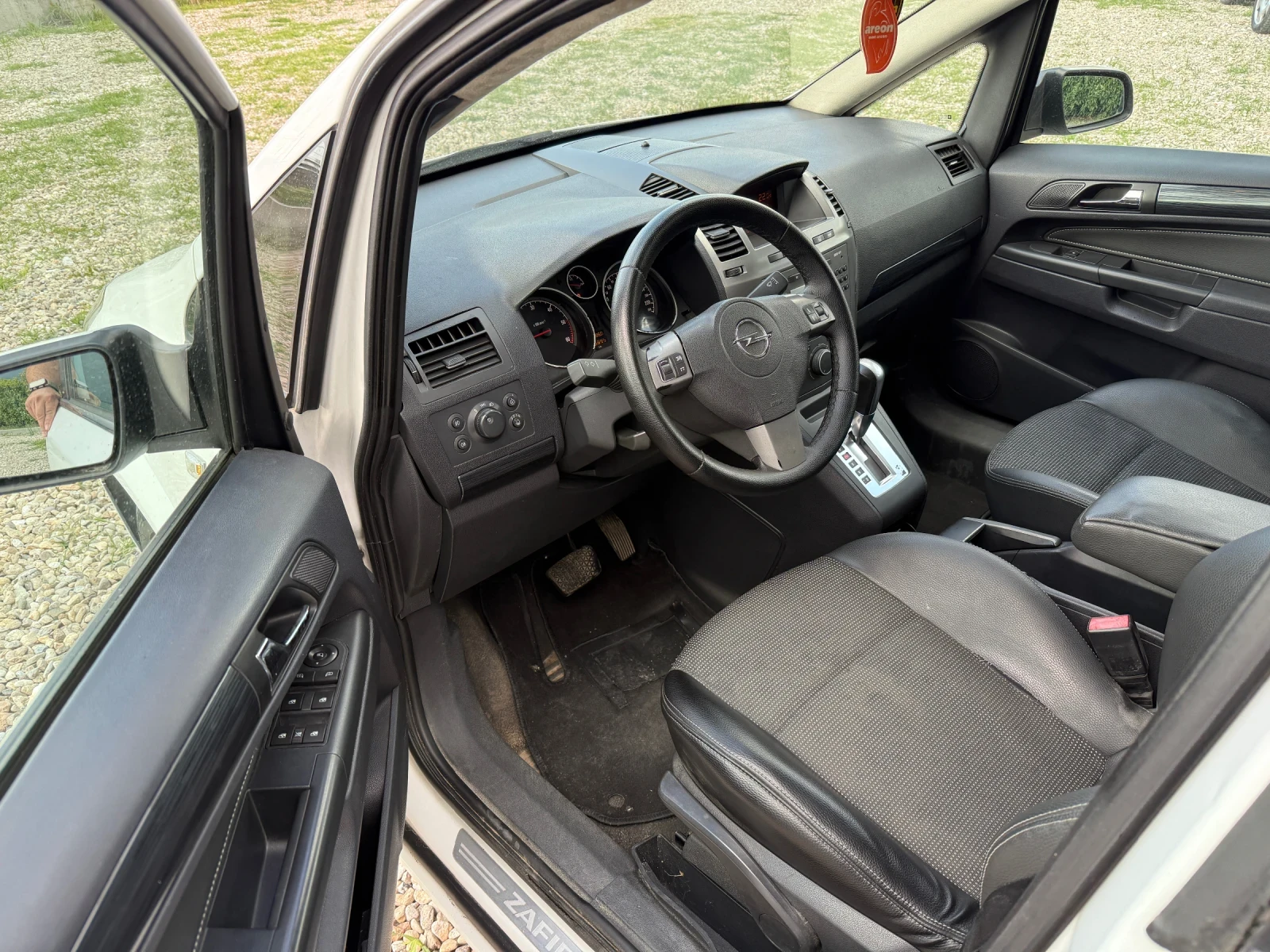 Opel Zafira 1.9 CDTI - изображение 5