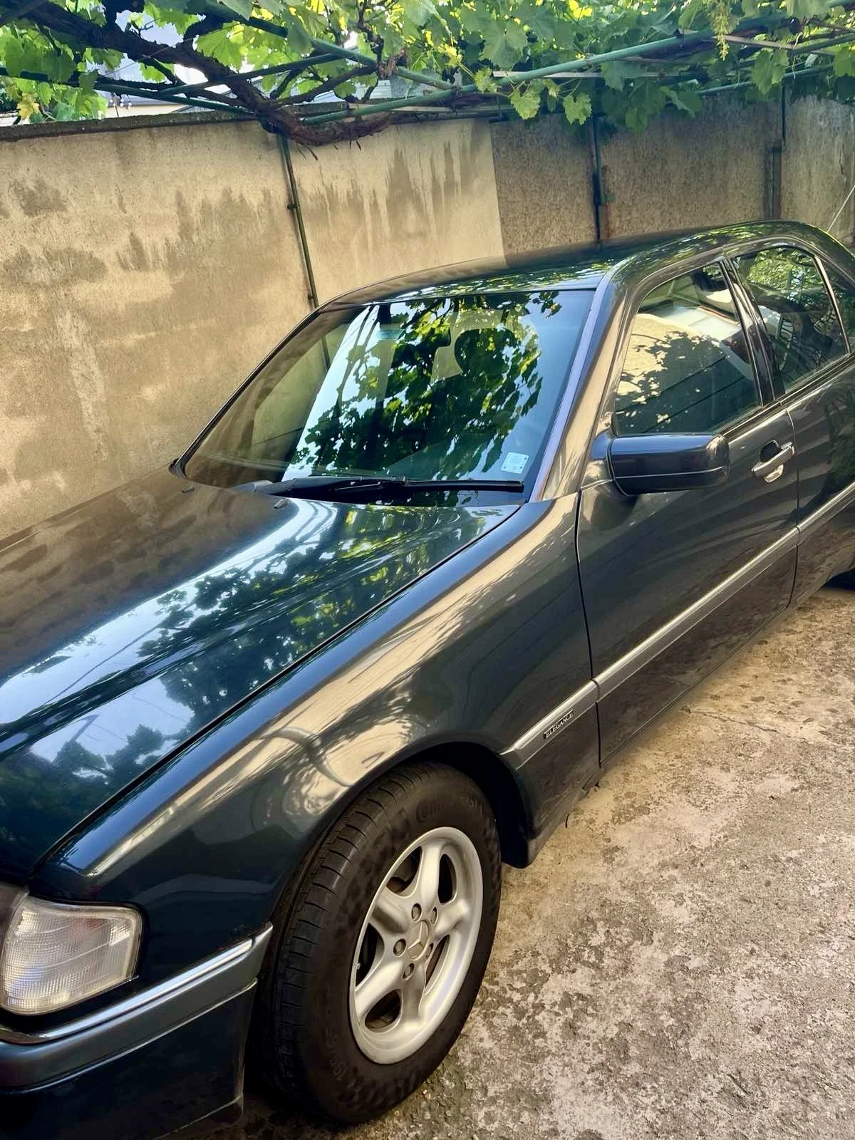 Mercedes-Benz C 180  - изображение 4