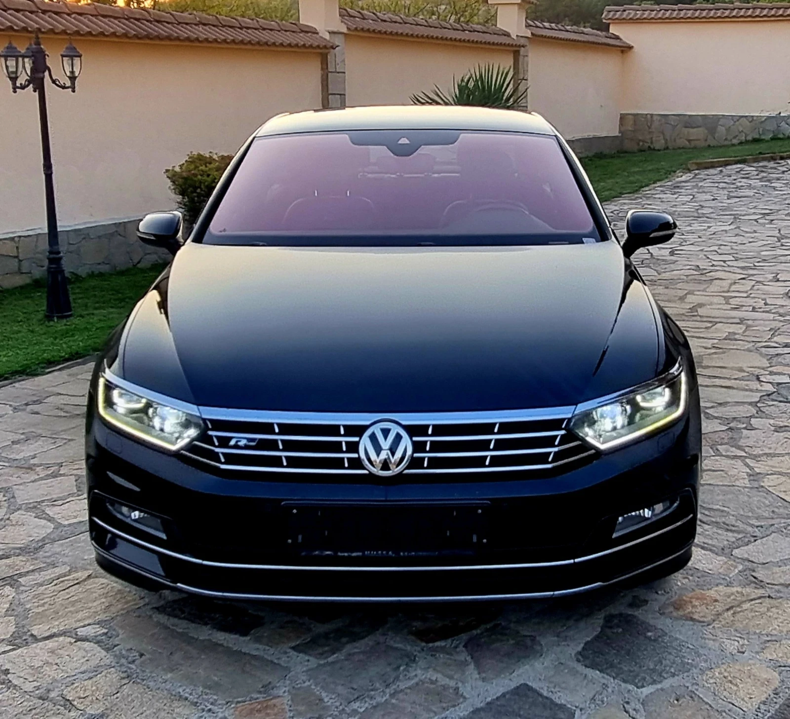 VW Passat R-line* Start-Stop* 4Motion* 1-ви собственик*  - изображение 3
