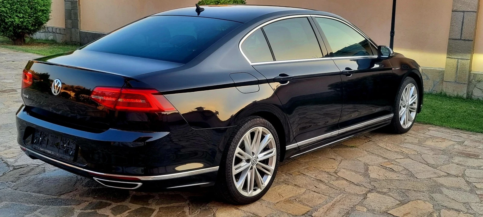 VW Passat R-line* Start-Stop* 4Motion* 1-ви собственик*  - изображение 6