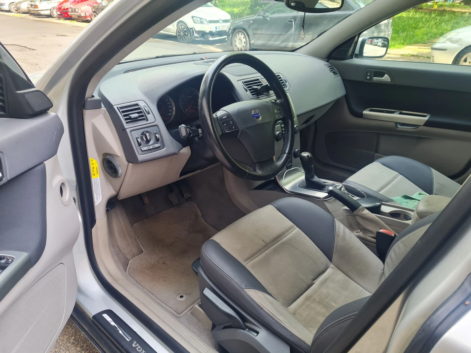 Volvo V50 2D - изображение 8