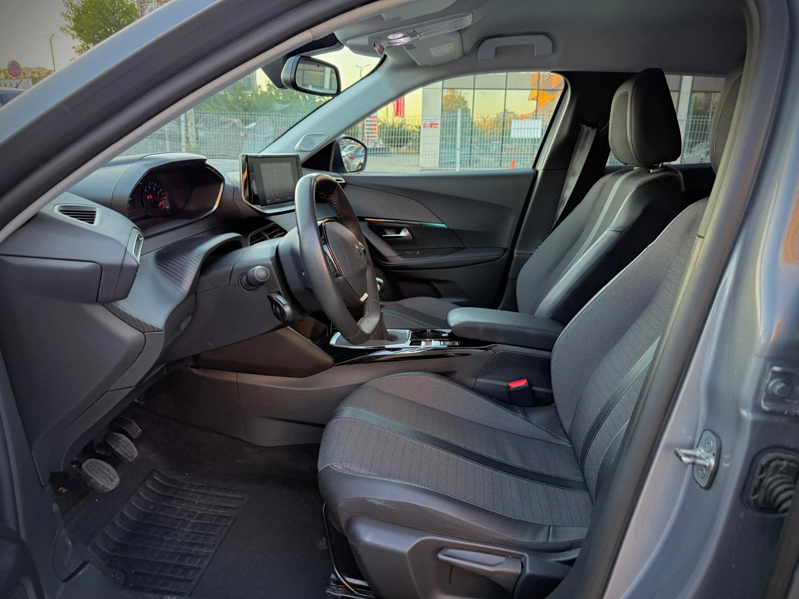 Peugeot 2008 ALLURE // //   | Mobile.bg   5