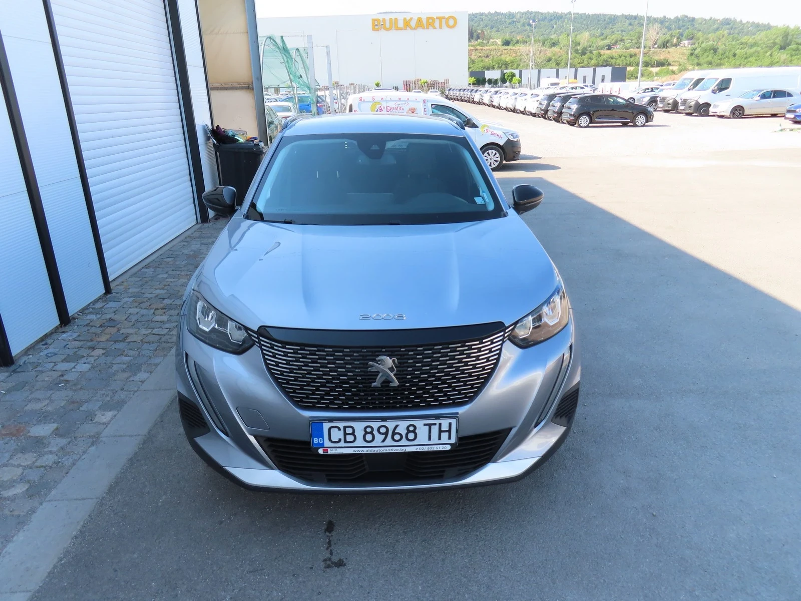 Peugeot 2008 ALLURE // ГАРАНЦИОННА//ВЪРНАТ ОТ ЛИЗИНГ - изображение 5