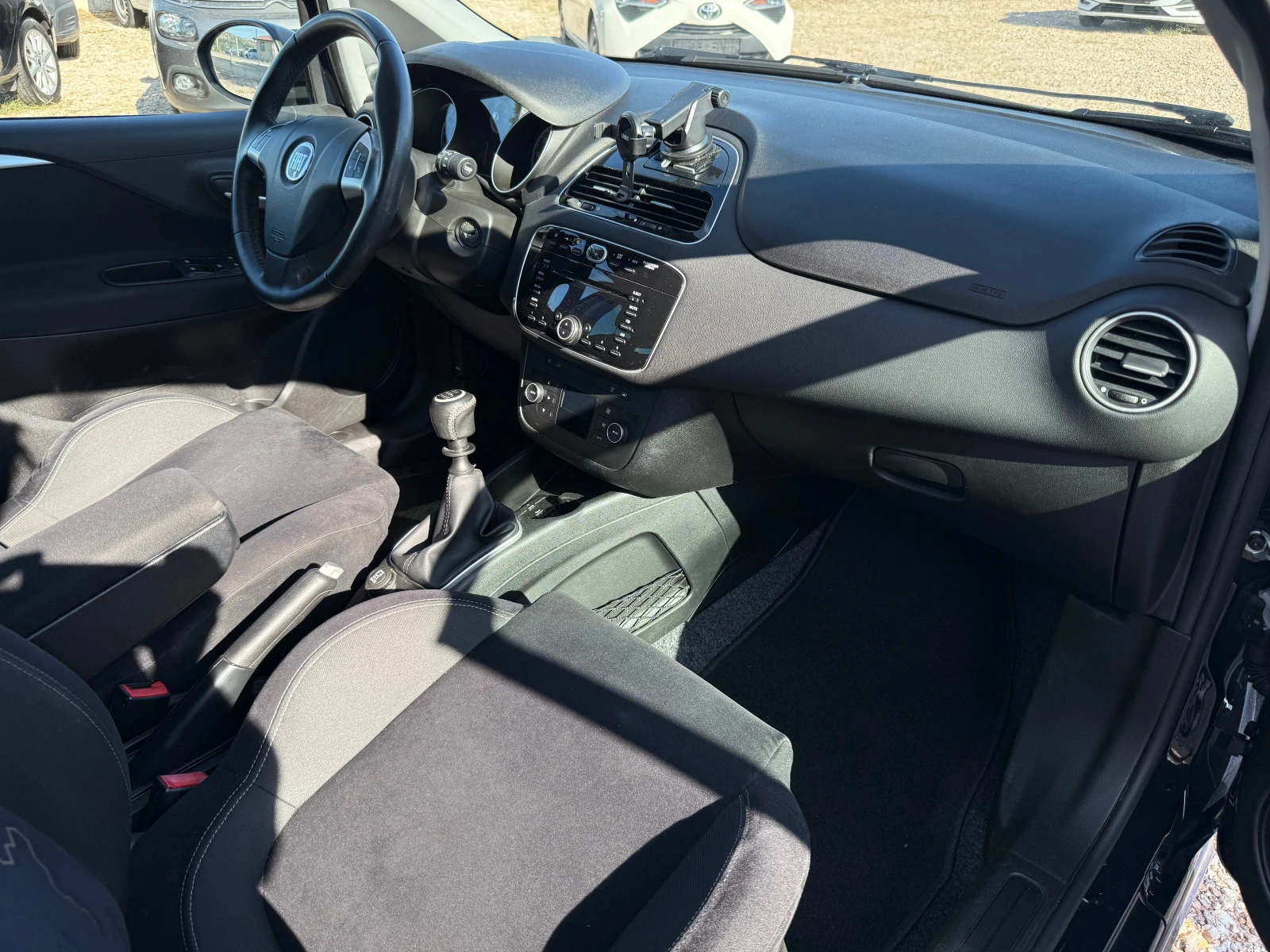 Fiat Punto 0.9i/SPORT/EURO6 | Mobile.bg — изображение 12