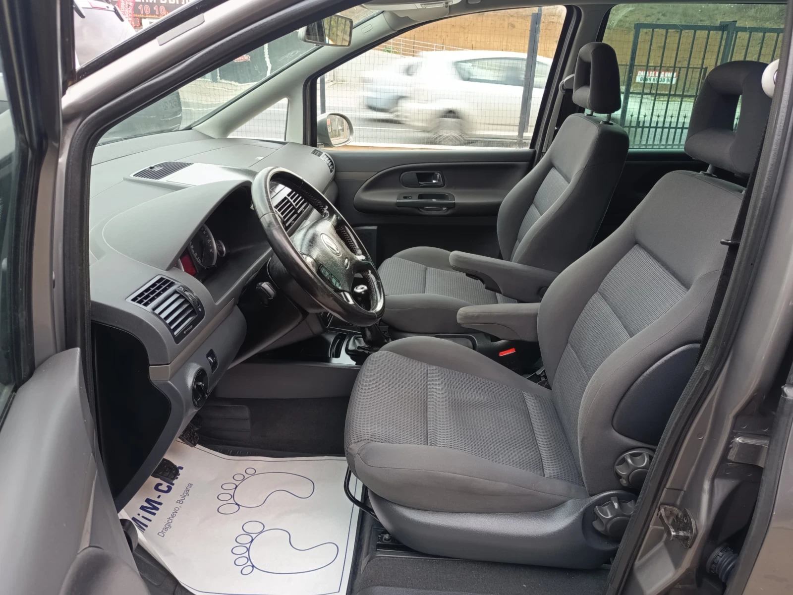 VW Sharan 1.9tdi 4x4 - изображение 8