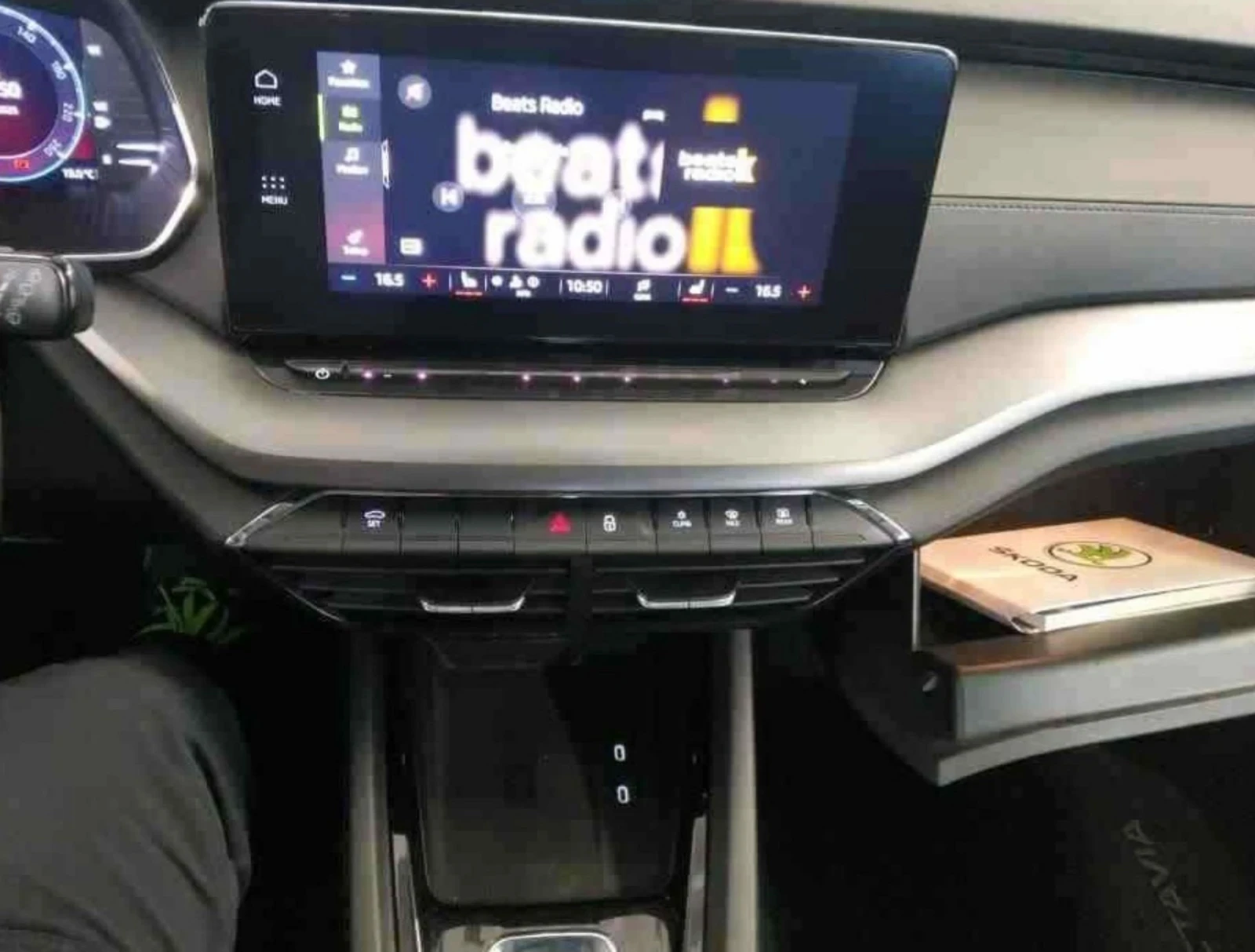 Skoda Octavia 2.0 TDI DSG.110KW.NAVI.LED | Mobile.bg   10